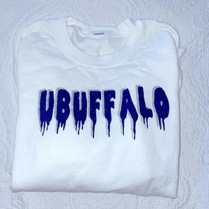 Ubuffalo Cropped Crewneck